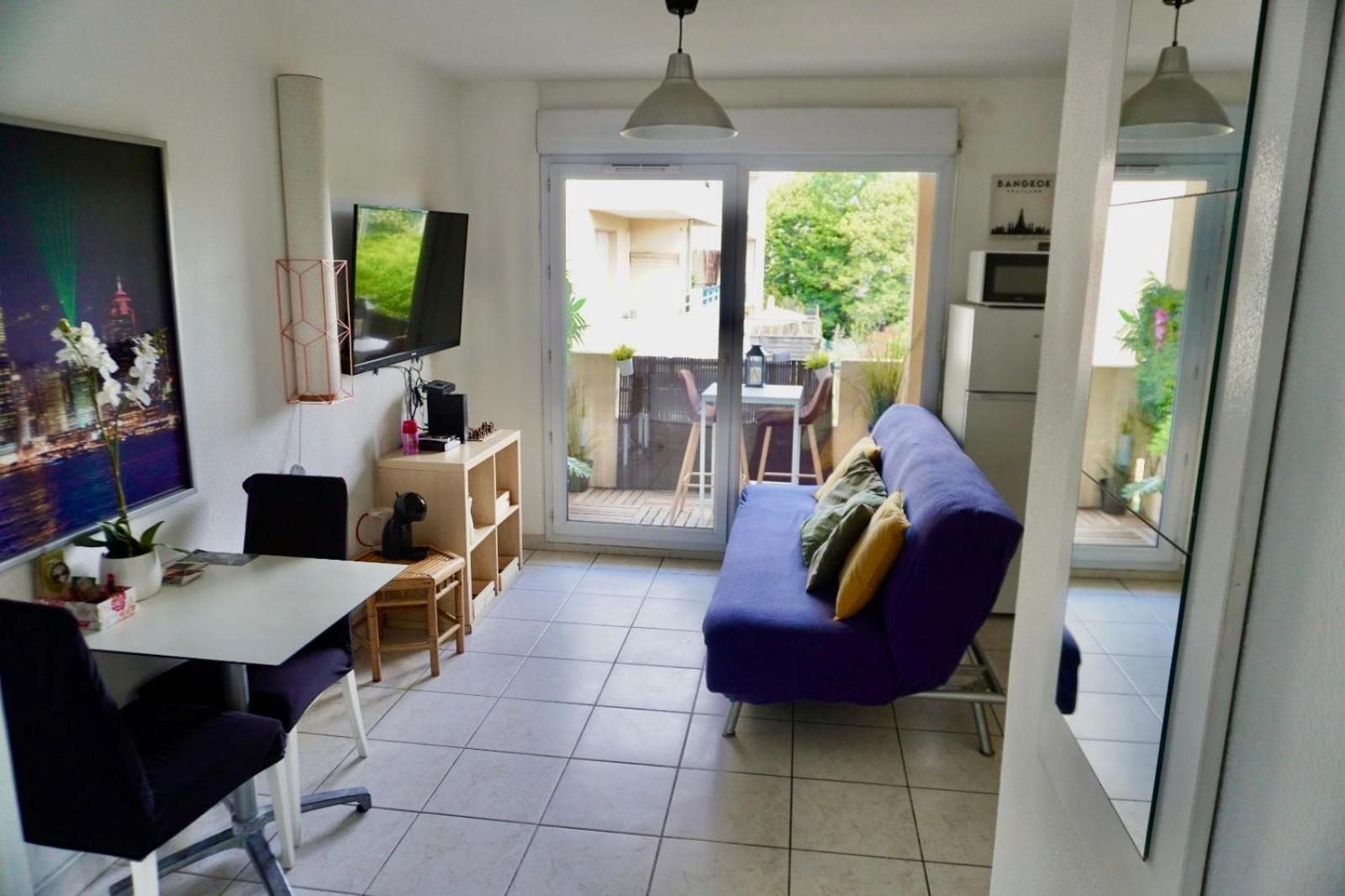 Appartement T2 Lumineux Et Piscine à Montpellier Extérieur photo
